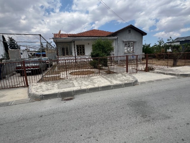 1210 m2 LAND FOR SALE WITHIN THE VILLAGE IN NICOSIA/ALAYKÖY, 120% USE, 2 FLOOR PERMITTED, WITH A DETACHED HOUSE INSIDE.. 0533 859 21 66