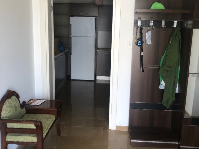 GİRNE/ALAGADİ DE 850 m2 ARSA İÇERİSİNE KURULU 250 m2 KAPALI ALANLI FULL EŞYALI SATILIK 4+1 TAM MÜSTAKİL VİLLA..0533 859 21 66