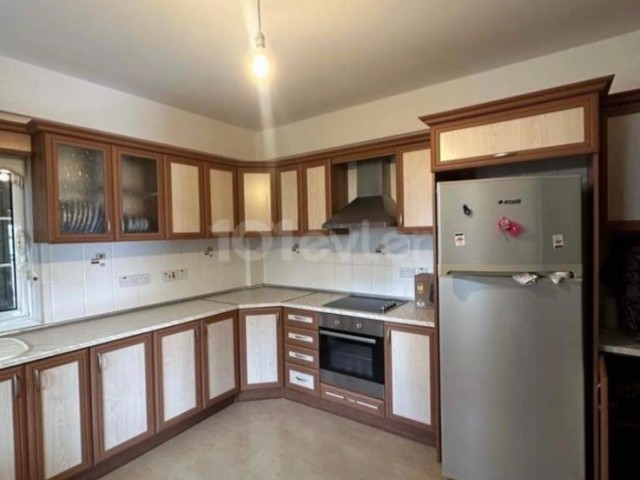 3+1 villa for rent to students in Gönyeli