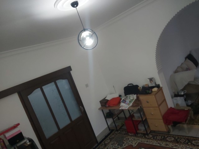 Квартира площадью 155 м2 с турецким титулом на 2 этаже в районе Хамиткёй.