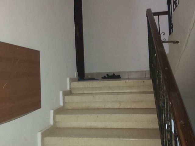 155m2 flat with Turkish title on the 2nd floor in Hamitköy