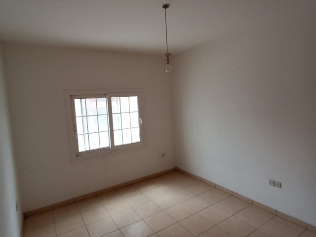 Flat For Sale in Küçük Kaymaklı, Nicosia