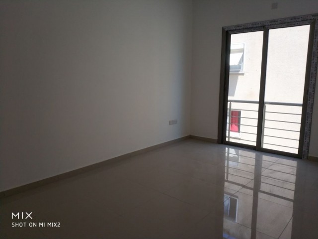 Flat For Sale in Küçük Kaymaklı, Nicosia