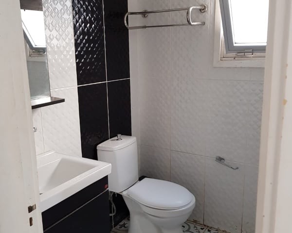 Gönyeli de Marmaris Sk. Levent Apt. 9/B D/8 market ve duraklara yürüyüş mesafesin de 3+1  kiralık daire