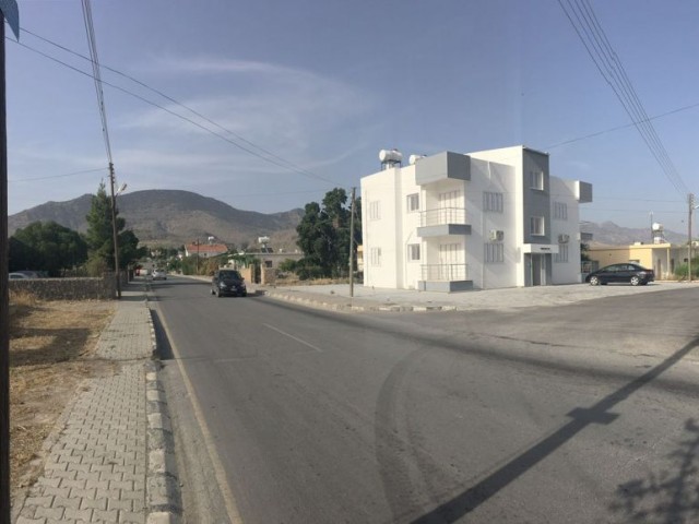 Flat To Rent in Dikmen, Kyrenia