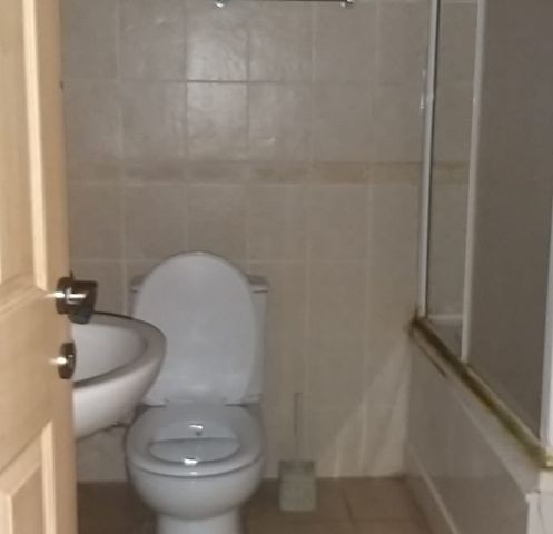 Flat To Rent in Kumsal, Nicosia