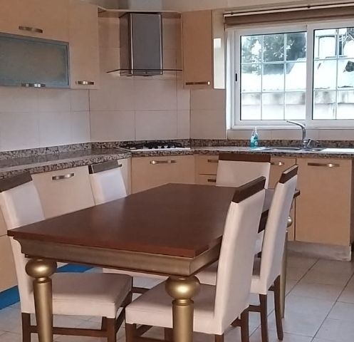 Flat To Rent in Kumsal, Nicosia