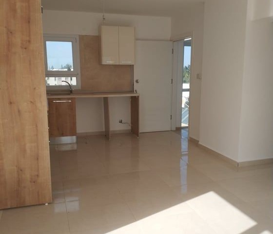 Lefkoşa'nın göbeğinde Ruso sahası yanı 2+1 satılık penthouse 