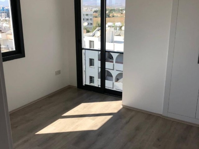 Penthouse For Sale in Küçük Kaymaklı, Nicosia