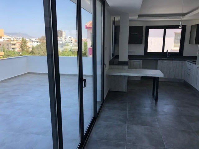 Penthouse Kaufen in Küçük Kaymaklı, Nikosia