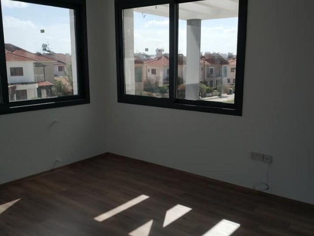 Hamitköy de havuzlu süper lüx 4+1 villa