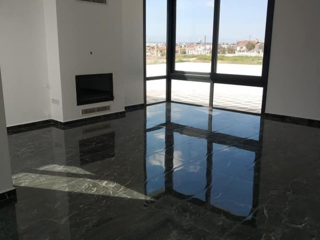 Hamitköy de havuzlu süper lüx 4+1 villa