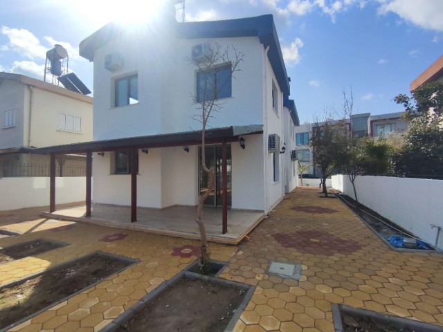 DETACHED VILLA WITH ELEVATOR ** 