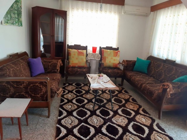 NICOSIA-K.KAYMAKLI, 3 + 1 APARTMENT FOR RENT WITH A 6-MONTH PAYMENT OF 5,000TL!!! ** 
