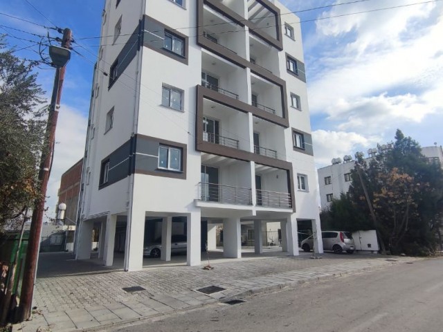 Nikosia-Kizilbash, 2 + 1 80 m2 groß 43.500.- Wohnungen zum Verkauf zu Preisen ab Stg. ** 