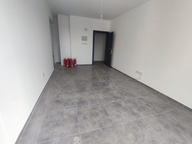 Nikosia-Kizilbash, 2 + 1 80 m2 groß 43.500.- Wohnungen zum Verkauf zu Preisen ab Stg. ** 