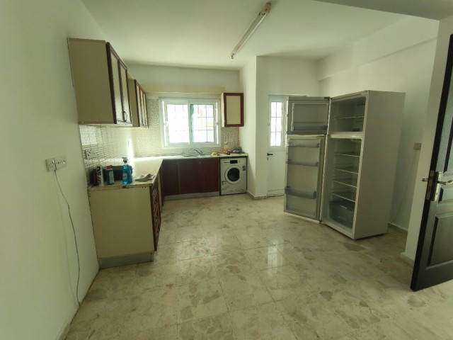 Flat To Rent in Küçük Kaymaklı, Nicosia