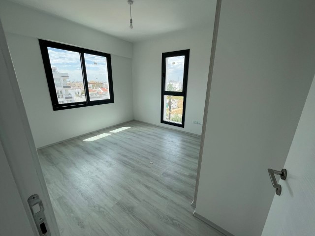 Lefkoşa-Gönyeli'de 2+1 Penthouse Daire !!