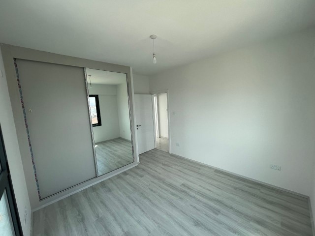 Lefkoşa-Gönyeli'de 2+1 Penthouse Daire !!