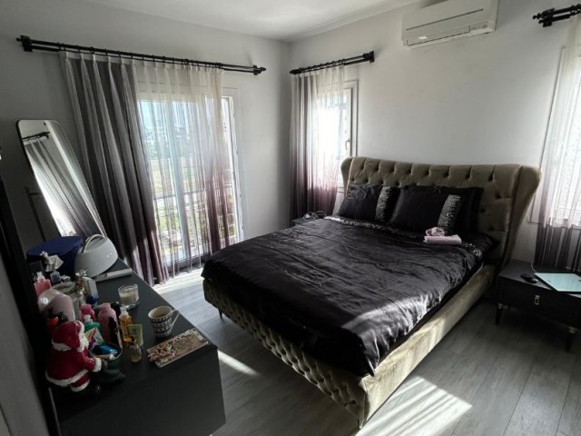 3+2 260 m2 Super Luxury Flat in Nicosia-Gönyeli!