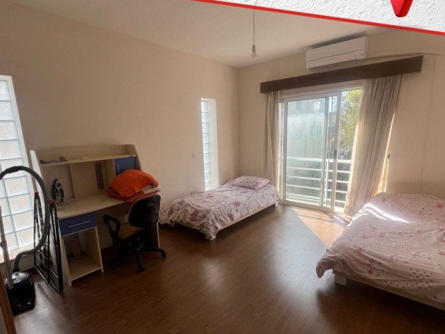 2+1,95m2 Flat for Rent in Schools Road Area in Nicosia-K.Kaymaklı