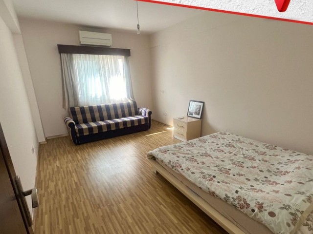 2+1,95m2 Flat for Rent in Schools Road Area in Nicosia-K.Kaymaklı