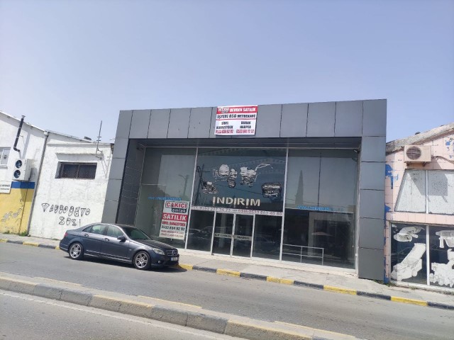 ANAYOL ÜSTÜ SHOWROOM,DEPO YAPMAYA MUSAİT 850 METREKARE SENDE KATLİ DEPO