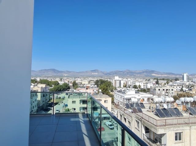 Flat For Sale in Küçük Kaymaklı, Nicosia