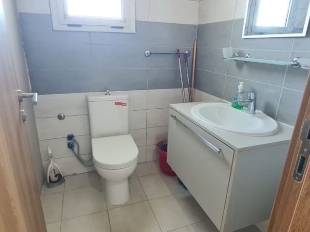 Flat For Sale in Küçük Kaymaklı, Nicosia