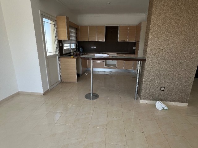 3+1 flat for sale in Hamitköy