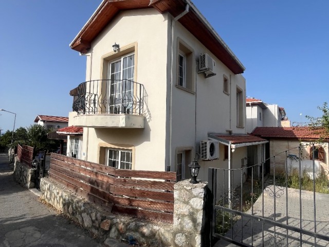 3+1 Villa zum Verkauf in Alsancak