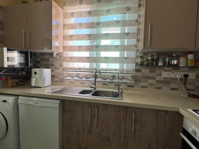 2+1 FLAT FOR SALE IN A PERFECT LOCATION IN KYRENIA CENTER