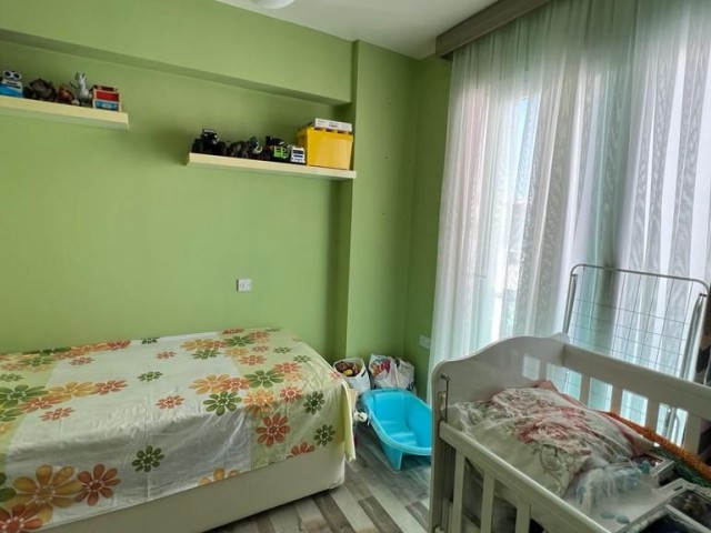 2+1 WOHNUNG ZUM VERKAUF IN PERFEKTER LAGE IM KYRENIA-ZENTRUM