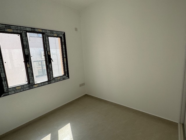 NEW 2+1 FLAT FOR SALE IN GÖNYELI, NICOSIA (END OF CROWDED APTS, ONLY 2 HOUSES ON EACH FLOOR)