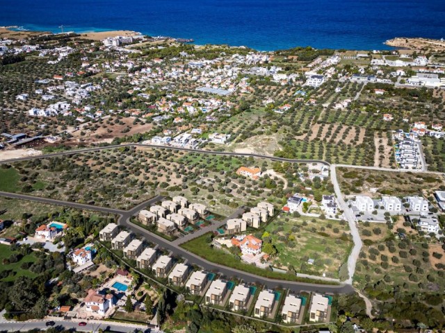 Girne'nin En Eşsiz Manzarasına Sahip Ozanköy'de Satılık Lüx Villa !