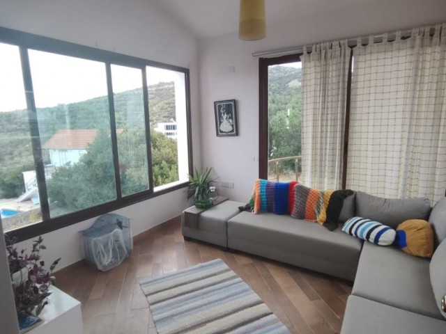 VILLA FOR SALE 5+1 IN ALSANCAK MALATYA REGION CLEAN AND MAINTAINED URGENT VILLA FOR SALE TOTAL LAND 1000 M2 USE AREA OF THE HOUSE 210 M2 MOUNTAIN AND SEA VIEW 📞 CONTACT 0533 875 15 09