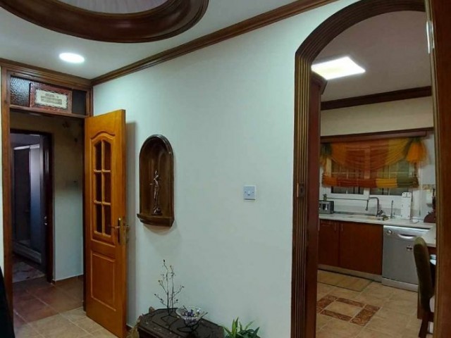 DETACHED VILLA FOR SALE IN KYRENIA KARAKUM REGION 3+1 LARGE CLEAN WITH LARGE GARDEN