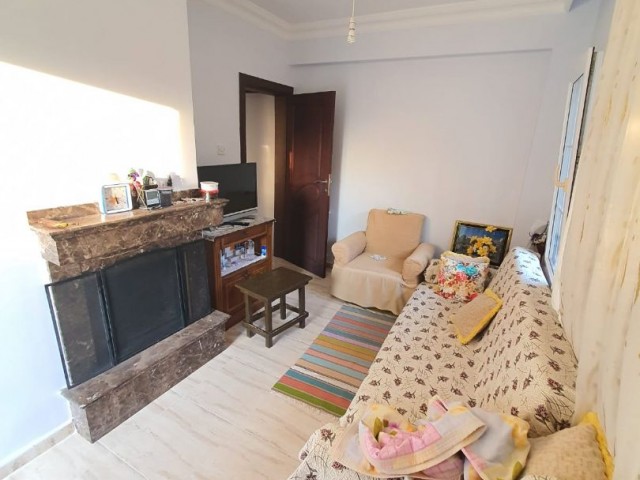 6+1 VILLA FOR SALE IN ÇATALKÖY REGION, A SPACIOUS BEAUTIFUL VILLA WITH FRUIT TREES ON 1 DECAR OF LAND, WITH 2 FIREPLACES AND 3 TOILETS AND BATHROOMS.