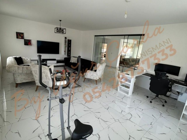 LARGE SPACIOUS 3+2 FLAT FOR SALE IN GÖNYELİ