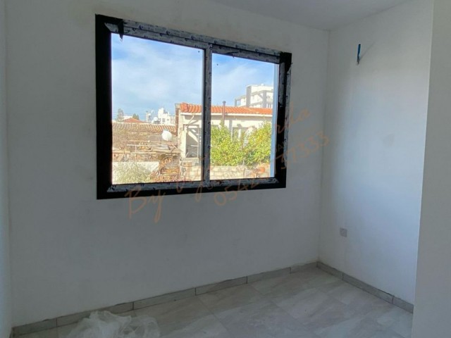 KÜÇÜKKAYMAKLI SATILIK 2+1 DAİRE