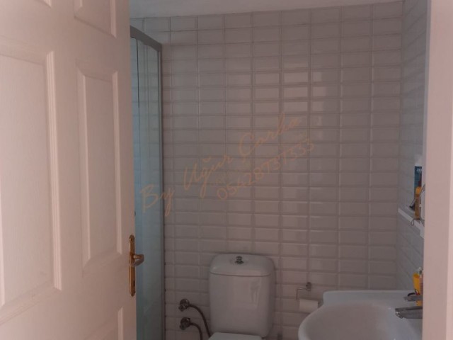 2+1 PENTHOUSE FOR SALE IN KYRENIA CENTER