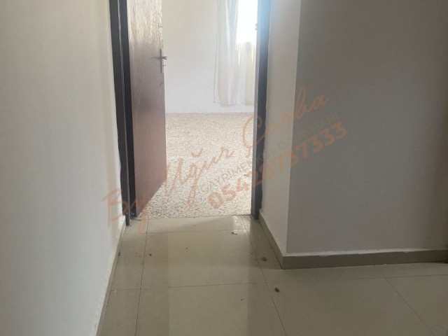 3+2 FLAT FOR SALE IN LAPTA