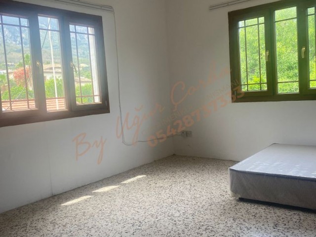 3+2 FLAT FOR SALE IN LAPTA