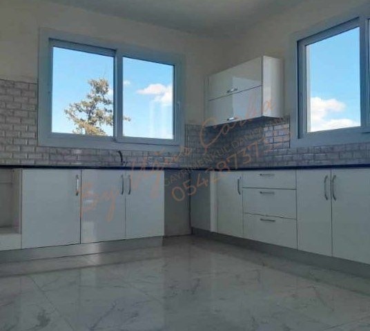 2+1 FLAT FOR SALE IN MİNARELİKÖY