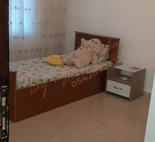 KAYMAKLI 3+1 FLAT FOR RENT