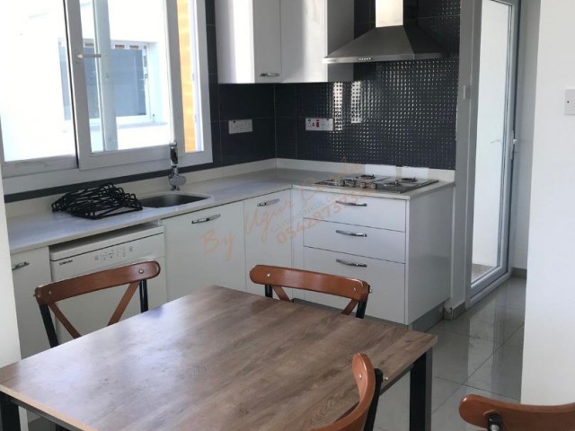 2+1 WOHNUNG ZU VERMIETEN IN GÖNYELİ