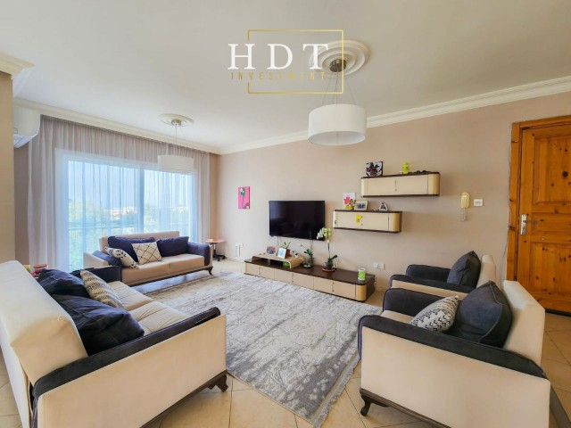  3+1 FLAT FOR SALE IN A COMPLEX WITH POOL 