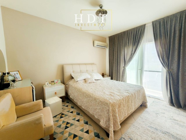  3+1 FLAT FOR SALE IN A COMPLEX WITH POOL 