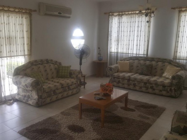 Flat To Rent in Ortaköy, Nicosia