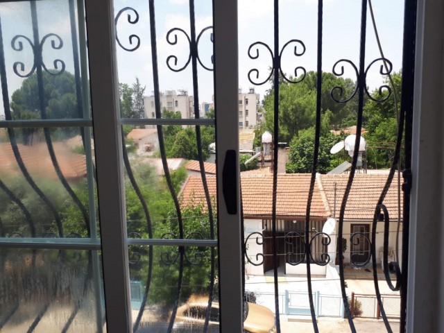 Flat For Sale in Yenişehir, Nicosia